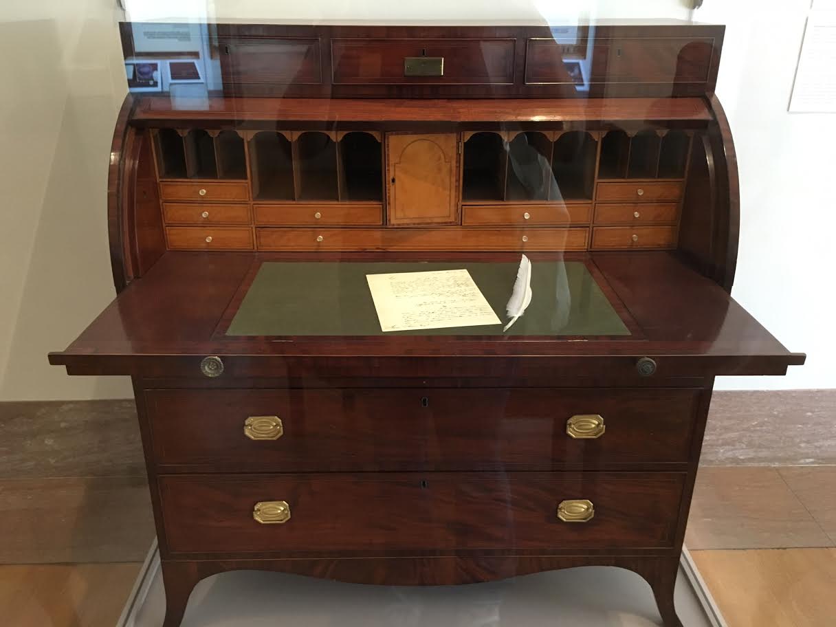 Photos Laura Kamoie Alexander Hamilton S Desk At Nyhs